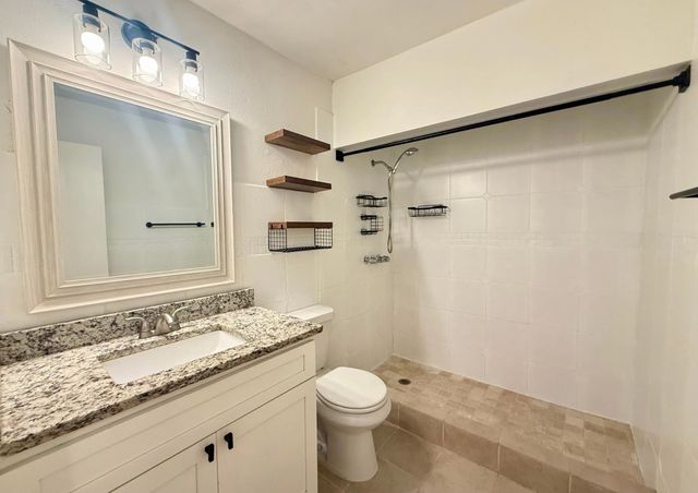 8506 Londonderry Lane, Dallas, TX 75228