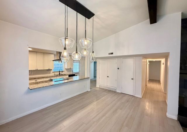 8506 Londonderry Lane, Dallas, TX 75228
