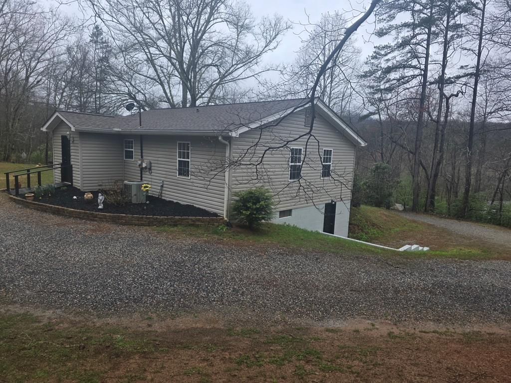 4064 Hwy 325, Blairsville, GA 30512