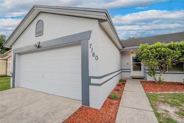 7160 PEBBLE PASS LOOP, Lakeland, FL 33810