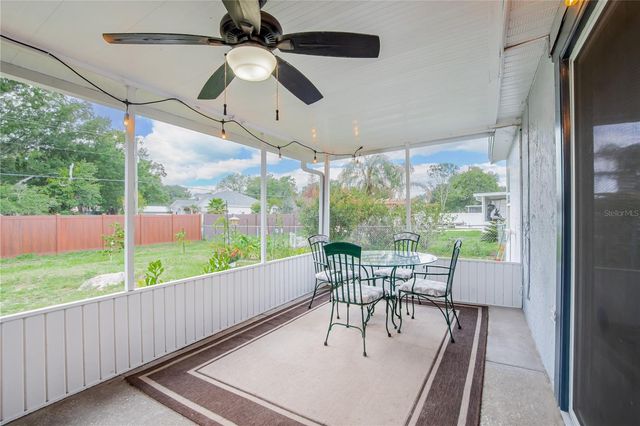 7160 PEBBLE PASS LOOP, Lakeland, FL 33810
