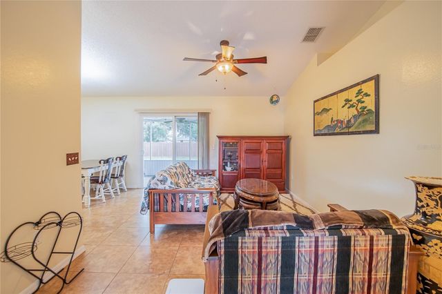 7160 PEBBLE PASS LOOP, Lakeland, FL 33810