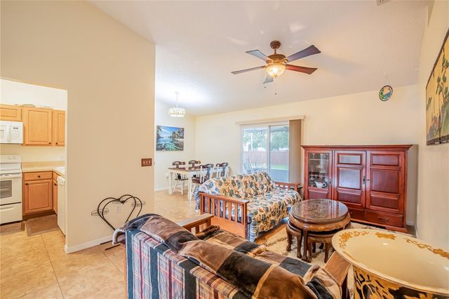 7160 PEBBLE PASS LOOP, Lakeland, FL 33810