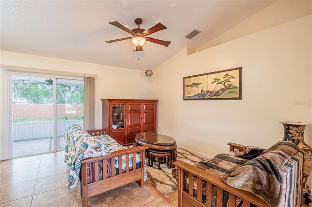 7160 PEBBLE PASS LOOP, Lakeland, FL 33810