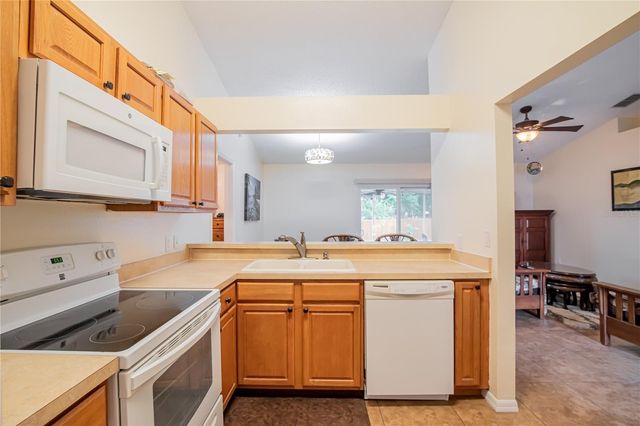 7160 PEBBLE PASS LOOP, Lakeland, FL 33810