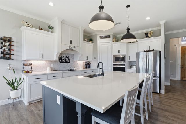 915 Taylor Branch, Springtown, TX 76082