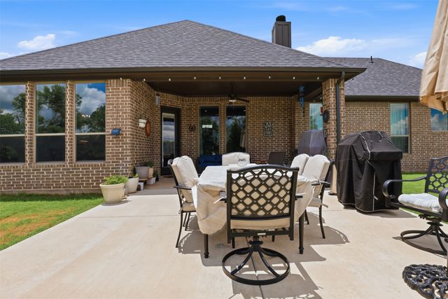 915 Taylor Branch, Springtown, TX 76082