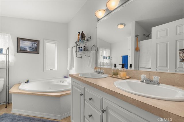 3050 W Ball Road 88, Anaheim, CA 92804