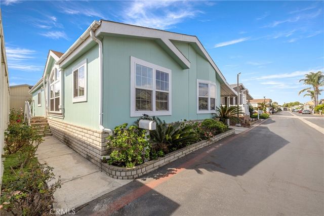 3050 W Ball Road 88, Anaheim, CA 92804