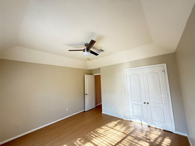 3808 Travis Lake Court, Pearland, TX 77581