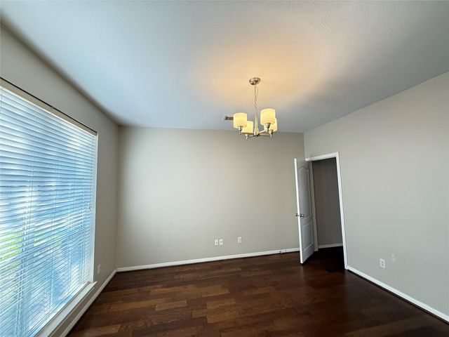 3808 Travis Lake Court, Pearland, TX 77581