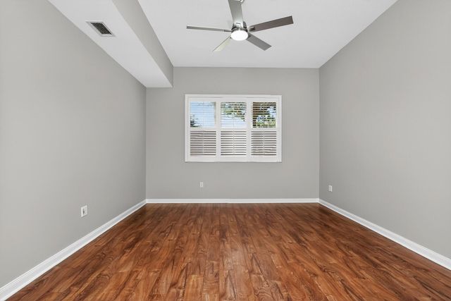 37 E Harbour Isle Dr Drive E 106, Fort Pierce, FL 34949