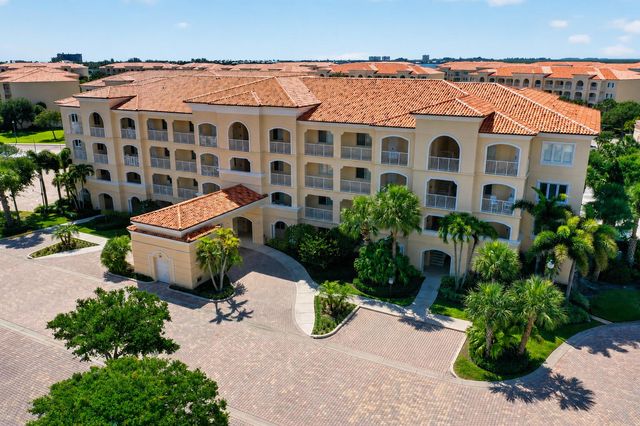 37 E Harbour Isle Dr Drive E 106, Fort Pierce, FL 34949