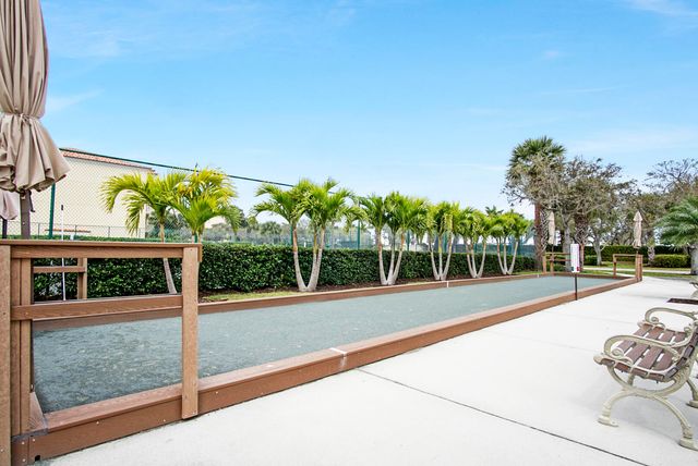 37 E Harbour Isle Dr Drive E 106, Fort Pierce, FL 34949