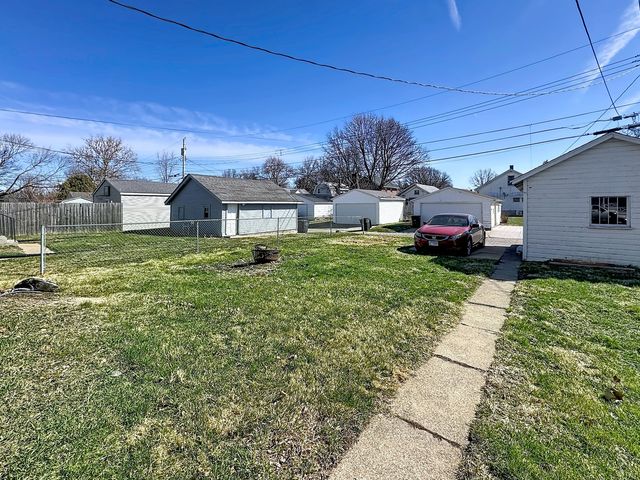 1519 42nd Street, Rock Island, IL 61201