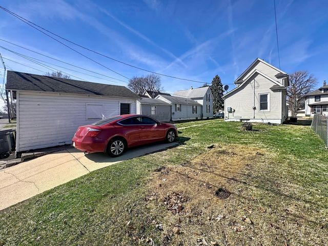 1519 42nd Street, Rock Island, IL 61201