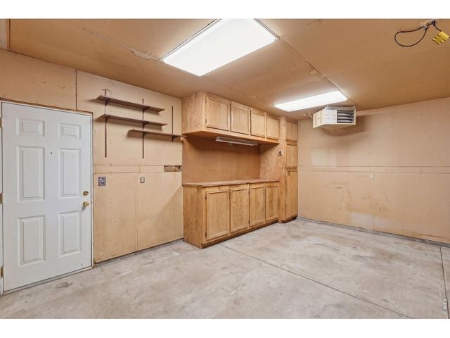 1040 White Elm Dr, Loveland, CO 80538