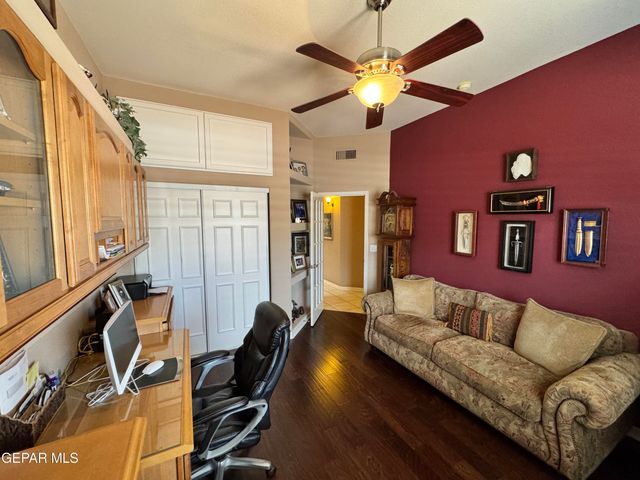6035 LAGUNA VISTA Drive, El Paso, TX 79932