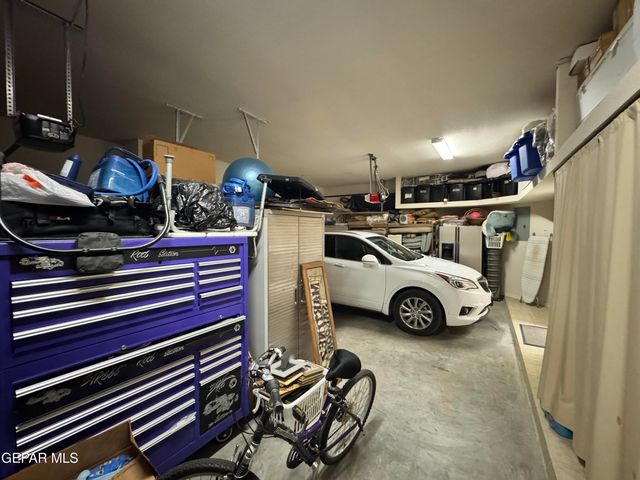 6035 LAGUNA VISTA Drive, El Paso, TX 79932