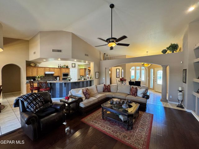 6035 LAGUNA VISTA Drive, El Paso, TX 79932