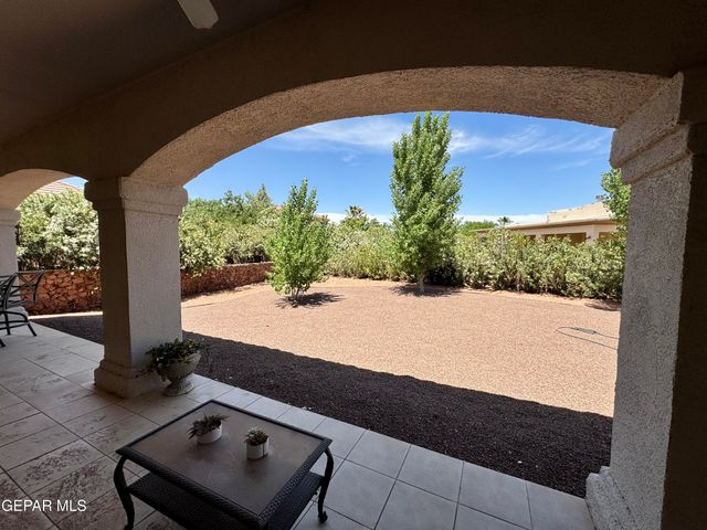 6035 LAGUNA VISTA Drive, El Paso, TX 79932
