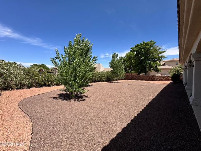 6035 LAGUNA VISTA Drive, El Paso, TX 79932