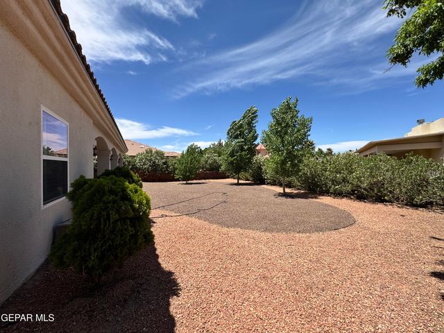 6035 LAGUNA VISTA Drive, El Paso, TX 79932