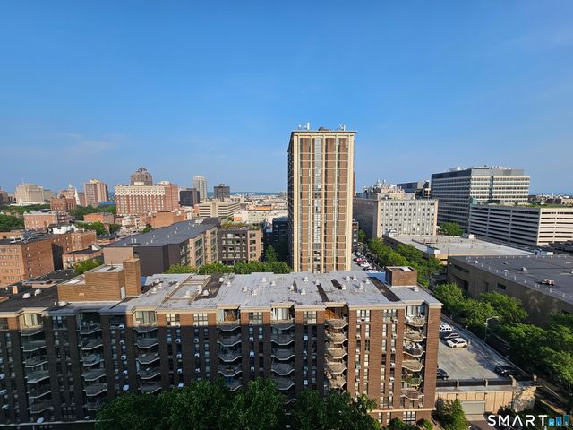 100 York Street 17K, New Haven, CT 06511