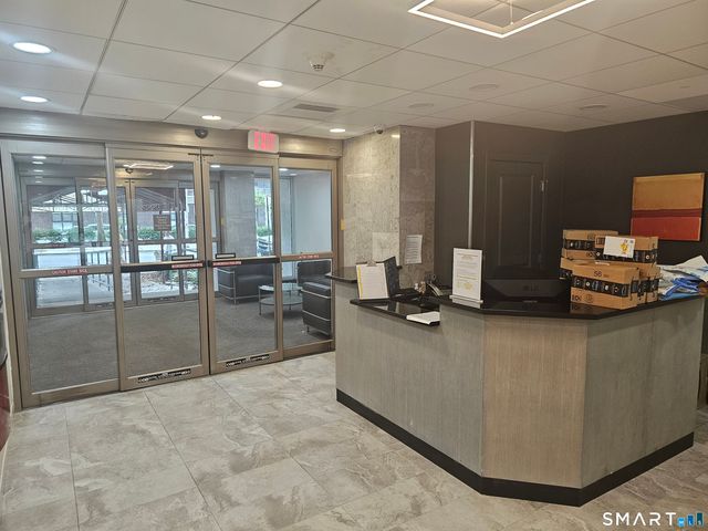 100 York Street 17K, New Haven, CT 06511