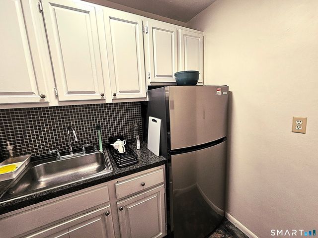 100 York Street 17K, New Haven, CT 06511