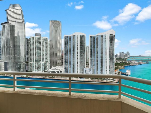 888 Brickell Key 2510, Miami, FL 33131