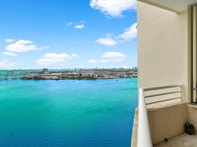 888 Brickell Key 2510, Miami, FL 33131