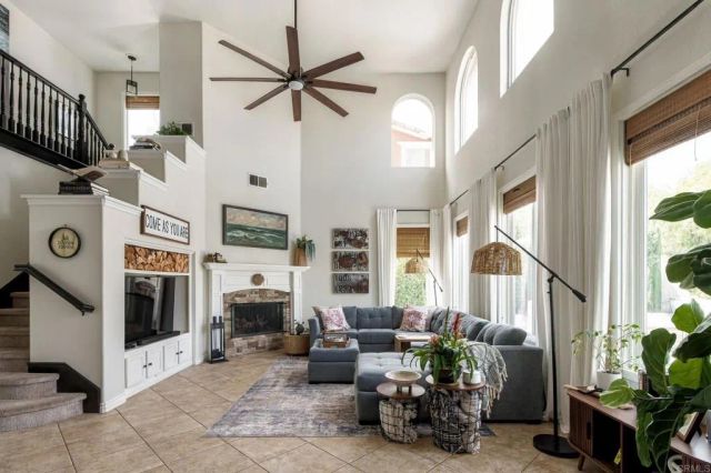 950 Baylor Drive, San Marcos, CA 92078