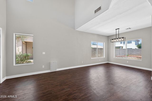 13370 W GELDING Drive, Surprise, AZ 85379