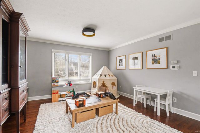 17827 Fox Den Drive, Granger, IN 46530