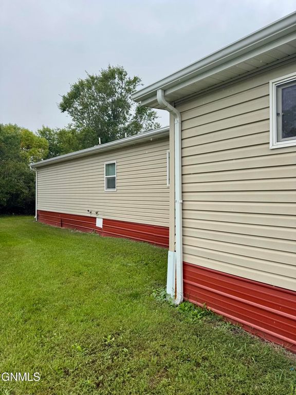 104 Carbon Street, Underwood, ND 58576 photo 15