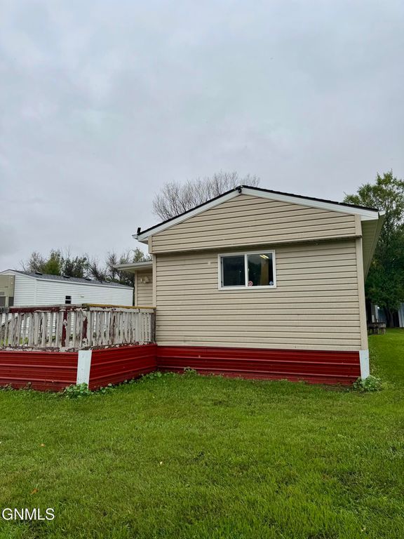 104 Carbon Street, Underwood, ND 58576 photo 16