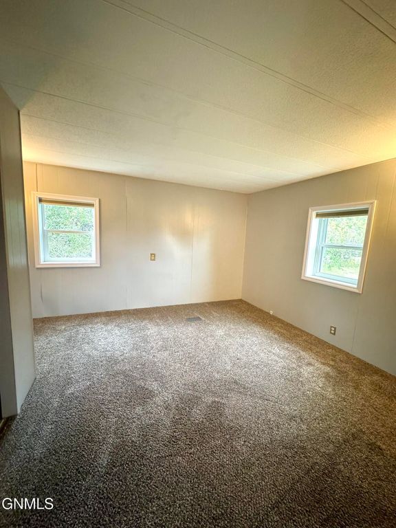 104 Carbon Street, Underwood, ND 58576 photo 33