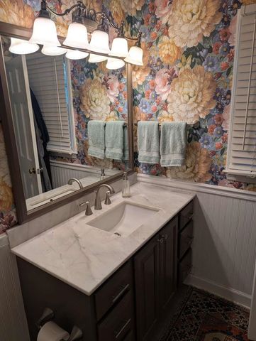 255 Heathwood Drive, Spartanburg, SC 29307