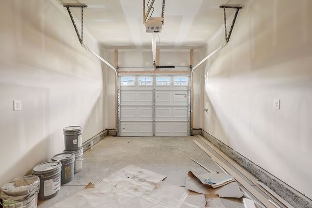 163 Rothwood PVT Drive, Hendersonville, TN 37075