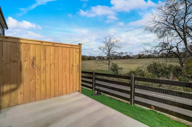 163 Rothwood PVT Drive, Hendersonville, TN 37075