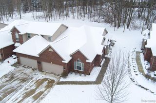 9573 Kingsway Circle, Clarkston, MI 48348