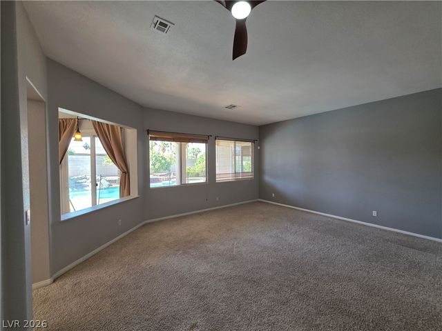 6323 Mahogany Peak Avenue, Las Vegas, NV 89110