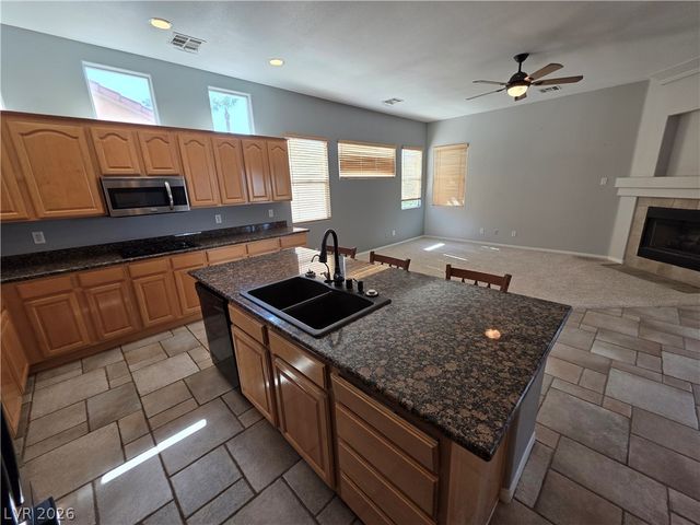 6323 Mahogany Peak Avenue, Las Vegas, NV 89110