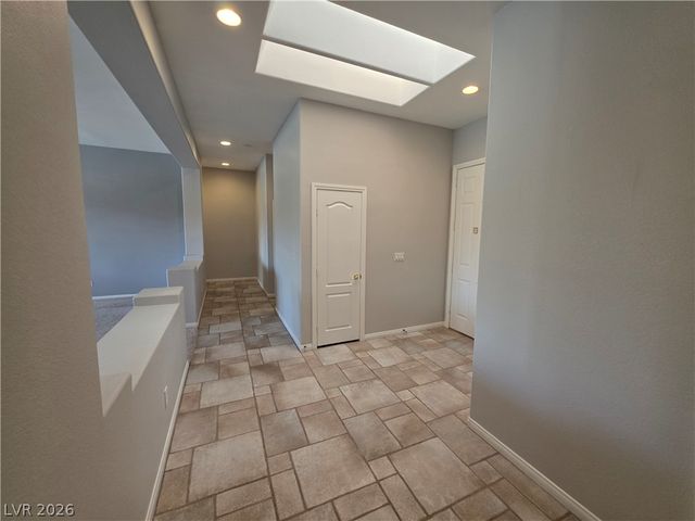 6323 Mahogany Peak Avenue, Las Vegas, NV 89110