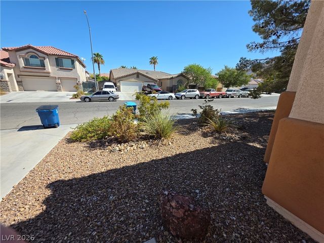 6323 Mahogany Peak Avenue, Las Vegas, NV 89110
