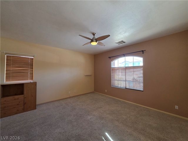 6323 Mahogany Peak Avenue, Las Vegas, NV 89110