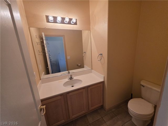 6323 Mahogany Peak Avenue, Las Vegas, NV 89110