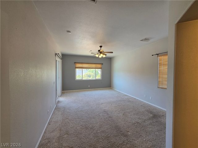 6323 Mahogany Peak Avenue, Las Vegas, NV 89110