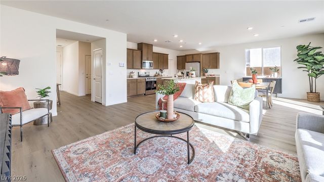 568 Ivory Peacock Ct, Henderson, NV 89011